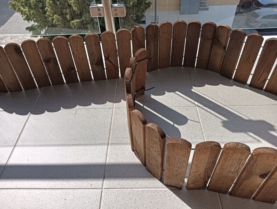 3 cercas / vedação / separador: Medidas aproximadas:  120 cm x 20 cm*