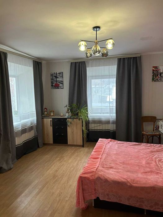 Продам 1-поверховий будинок у с. Міжлісся 1082