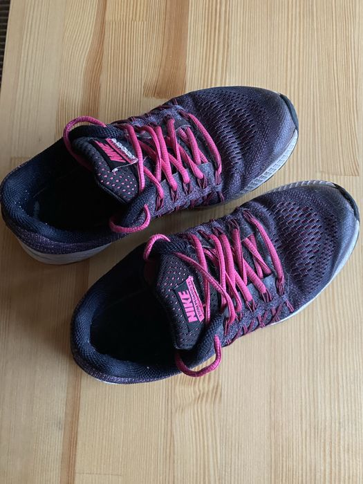 Кросівки жіночі nike air zoom