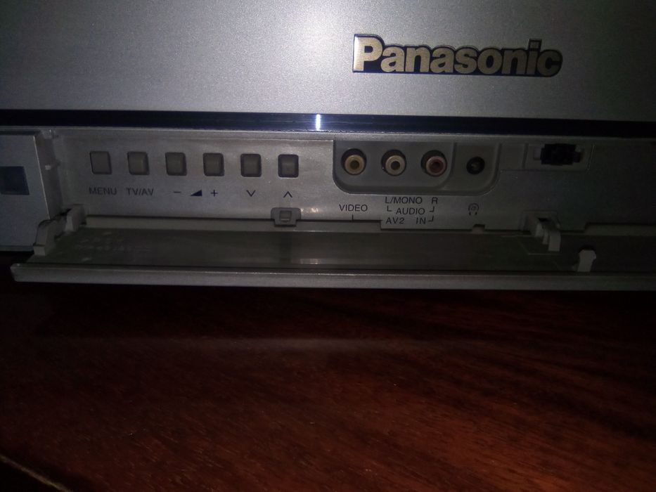 Продам телевизор