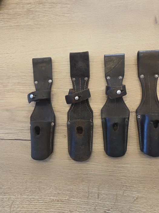 Zabki do bagnetu mausera.