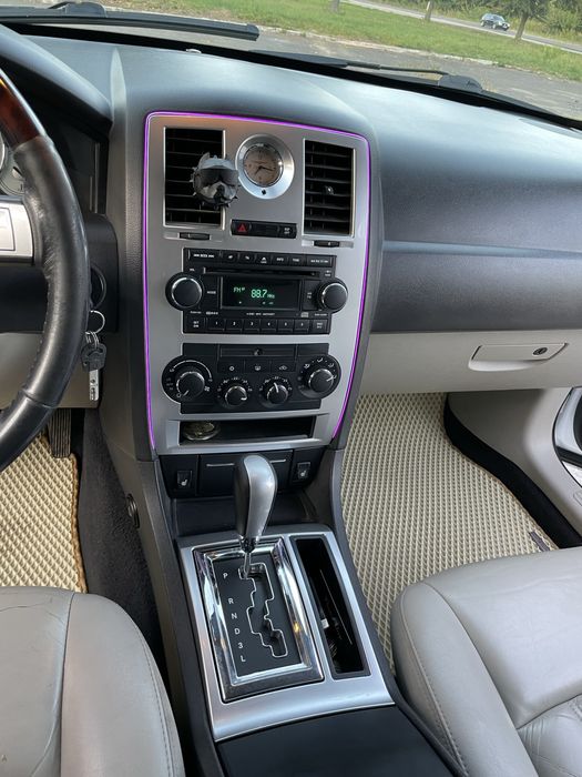 Chrysler 300C 2.7