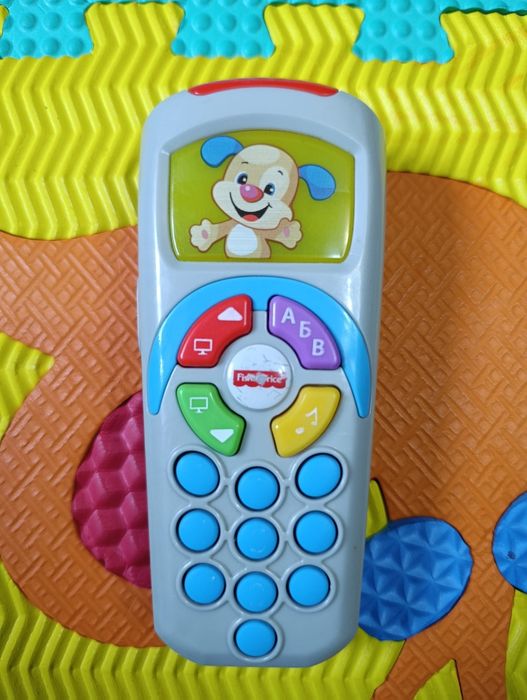 Дитячий ігровий телефон Fisher price