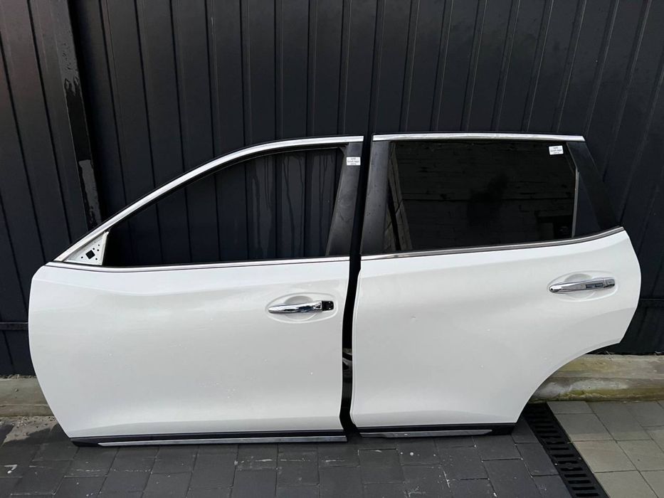 Nissan Rogue двері, nissan xtrail t32 дверь G41 і QAB