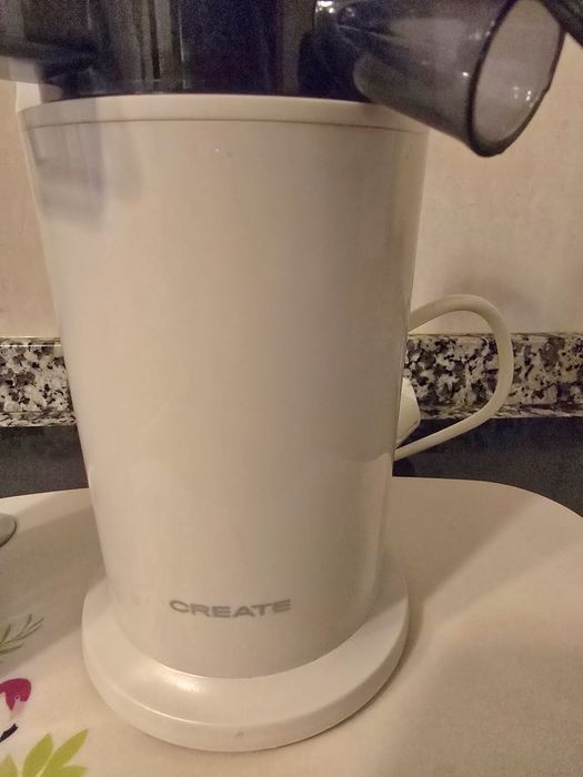 Liquidificadora Slow Juicer