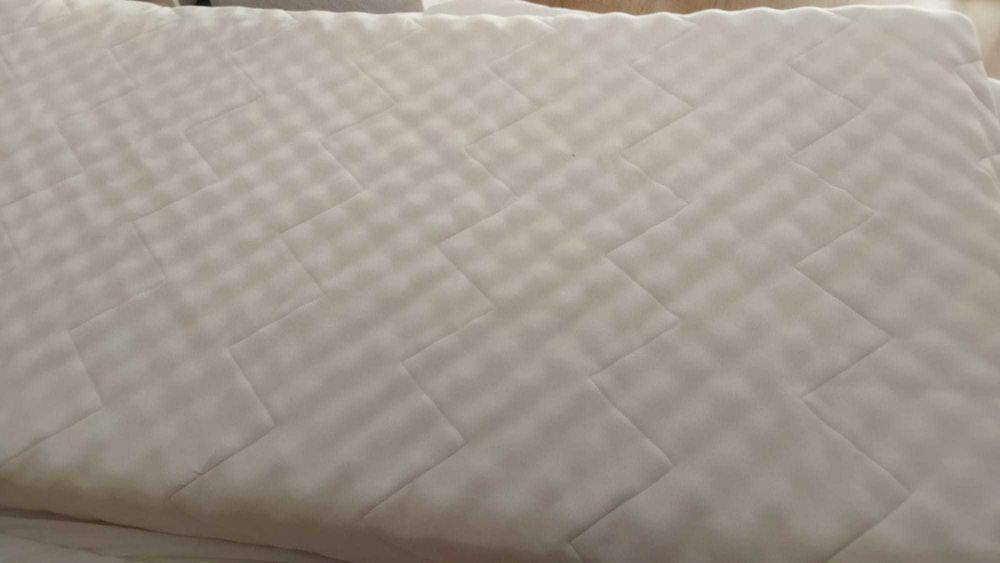 Cama de criança + estrado + colchão