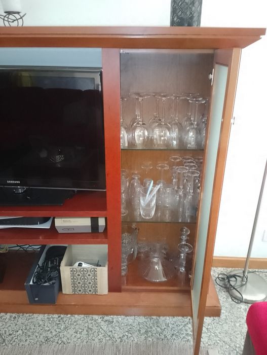 Móvel para tv c/prateleiras