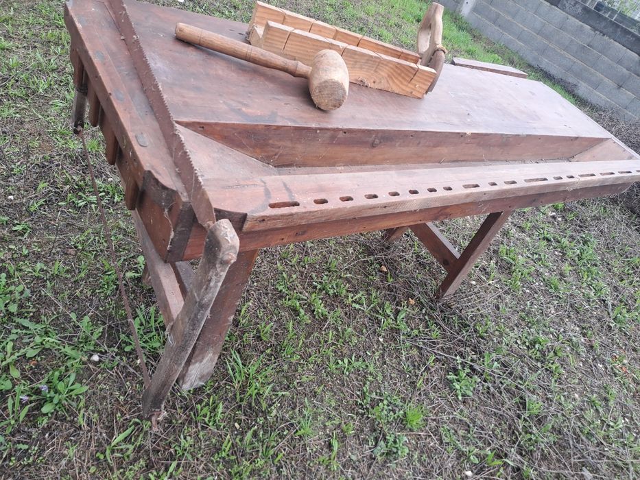 Balança vintage com pesos