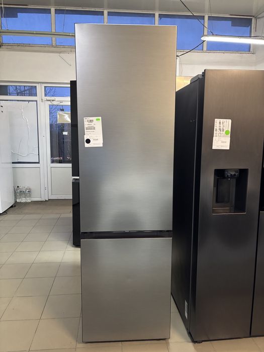 Холодильник Samsung RL38C7B5BS9