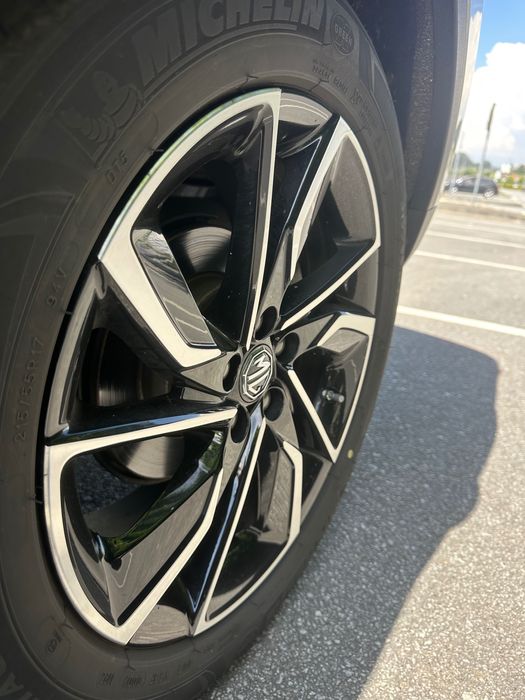 MG ZS 1.0 Luxury com garantia de fábrica até 2031.