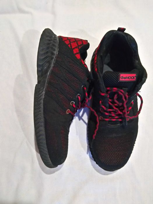 Мужские ,фирменные,рабочие ботинки,недорого