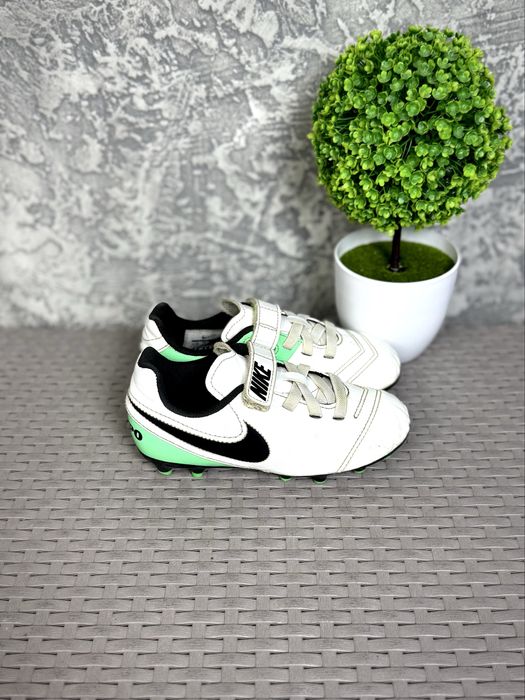 Nike Tiempo бутсы копы сороконожки 28 размер детские футбольные
