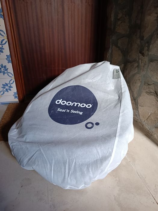 Assento/ Puff Doomoo