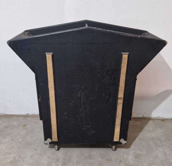 Subwoofer columns64552924939523120