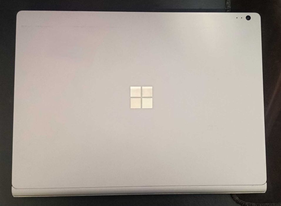 Microsoft Surface Book 2 - i7