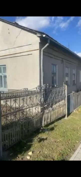 Житло центр Товстого