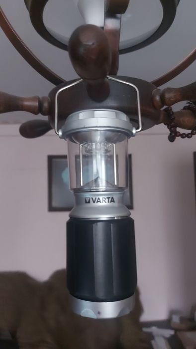 Светодиодный фонарик VARTA