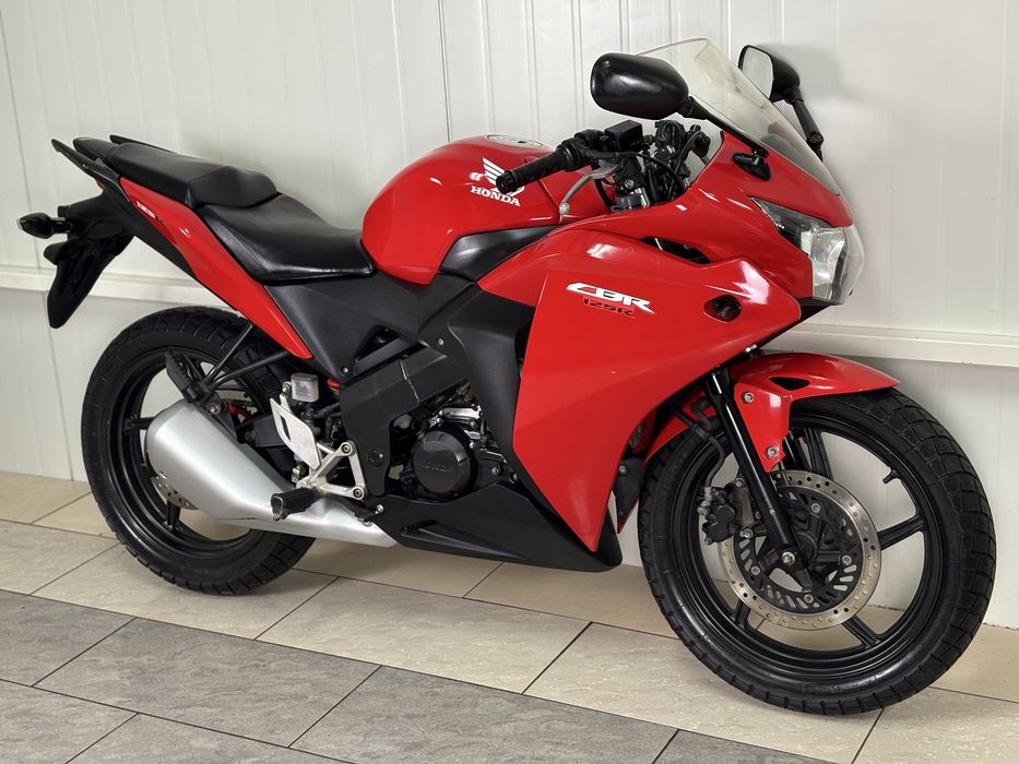 Honda Cbr 125 Jc50 #Okazja #Mały przebieg #10 szt cbr w różnych kolora