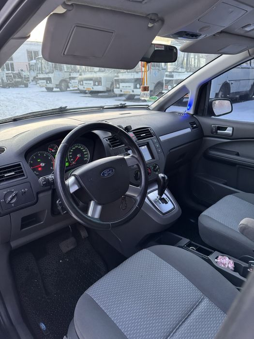 Форд Фокус Ц-макс