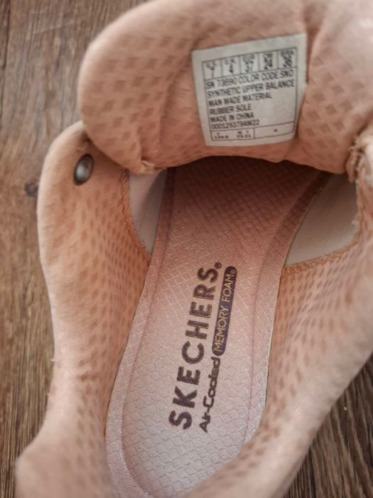Кросівки Skechers жіночі Uno Stand on Air, 37 р. (24 см), бежеві