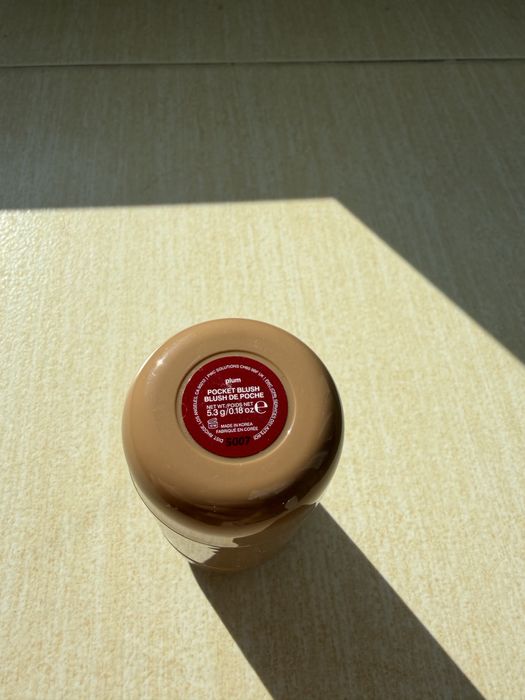 Róż w sztyfcie Plum - Rhode