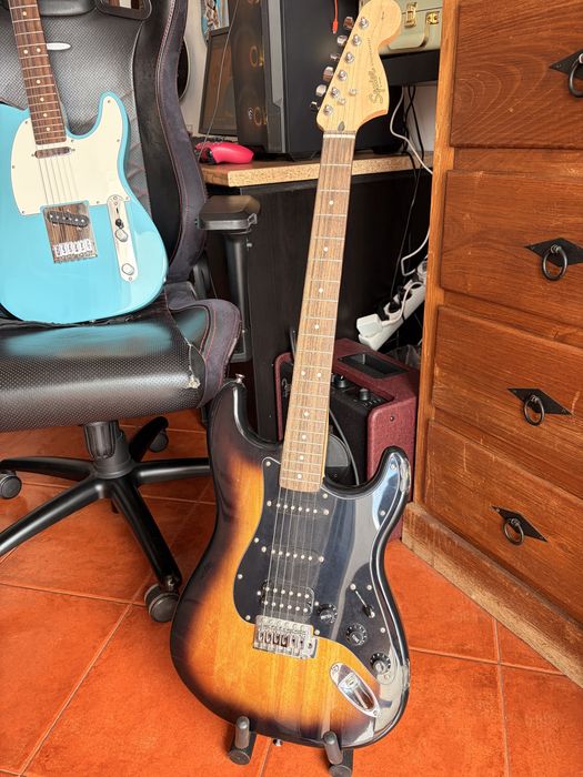 Fender squier stratocaster affinity series