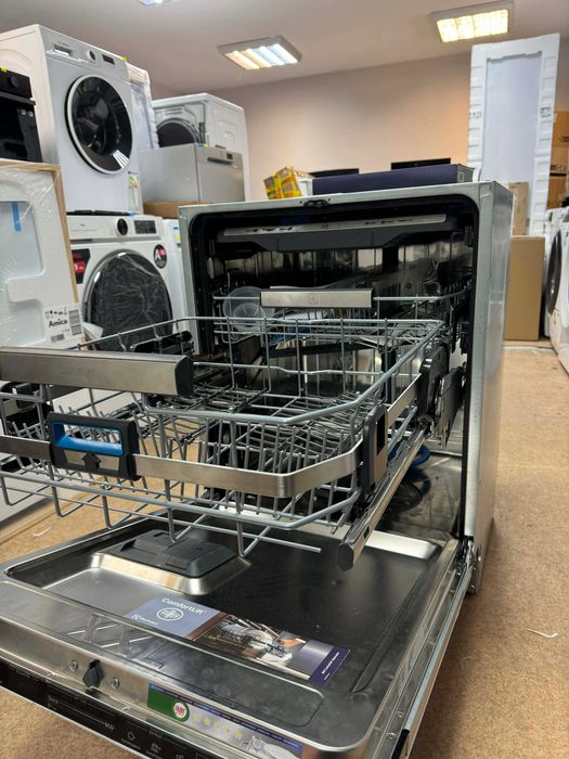 OUTLET nowa Zmywarka do zabudowy Electrolux EEC767310L ComfortLift H7