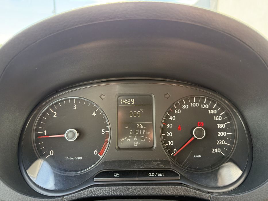 Volkswagen Polo 1.2 TDI 75cv | 2012 | Nacional | Garantia 12 Meses Incluída | Possível Financiamento