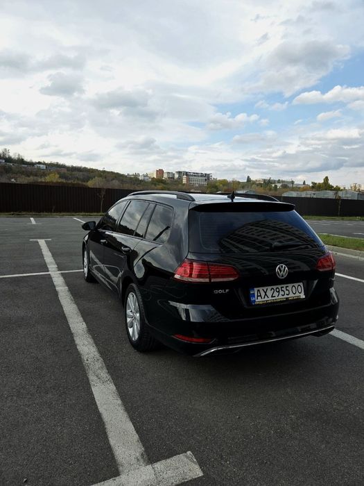 Продам Volkswagen Golf 7   Variant  2018 года, ресталинг