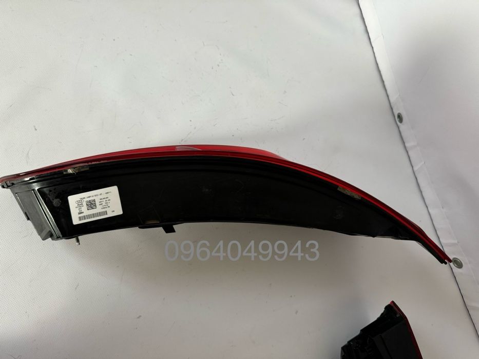 Стопи AUDI Q5 A80 ЄВРОПА ОРИГІНАЛ MATRIX фонарі задні повороти жовті