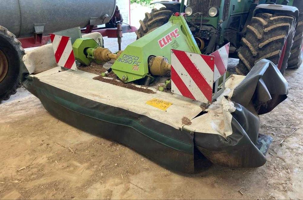 Gadanheira Claas 3050 frontal