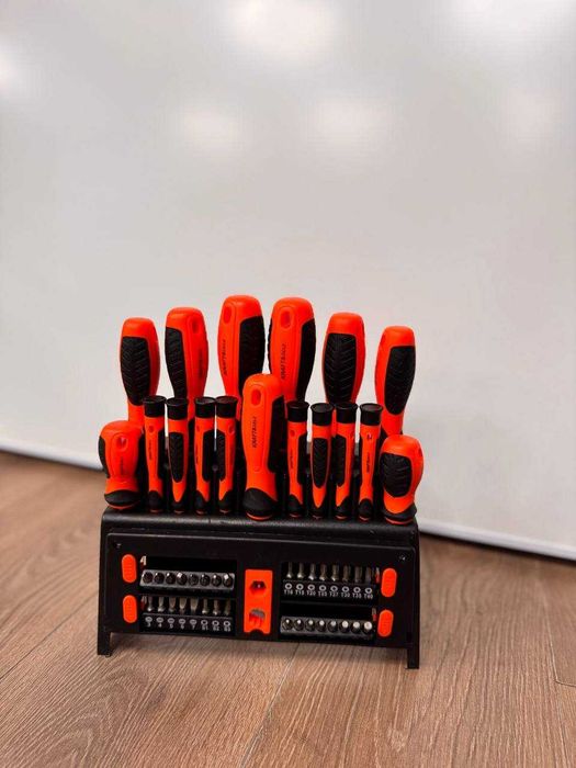 Набір викруток із комплектом біт 50 шт. Kraft&Dele KD10950 викрутки