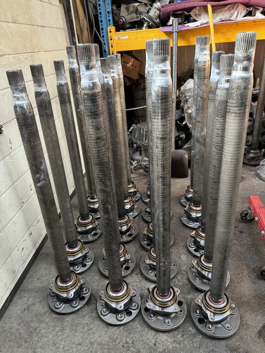 Polos piasta most sprinter crafter 30 frezow nowa oryginal lewa prawa