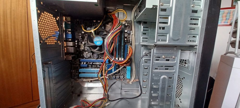 Vendo computador usado