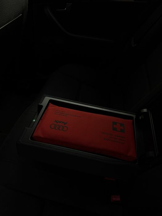 Продам Audi a4 2002