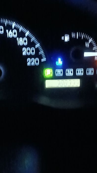 Toyota Avensis Verso 7місць 2003рік