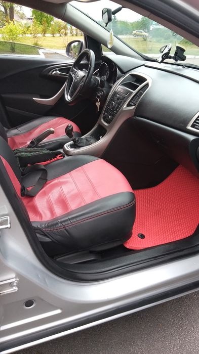 Продається автомобіль