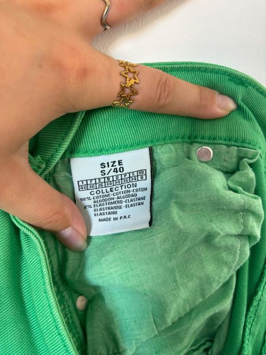 Calças da Mira-Belle