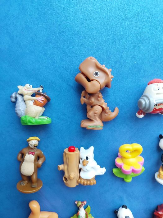 Игрушки   Киндер
