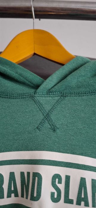 Sweatshirt com capuz