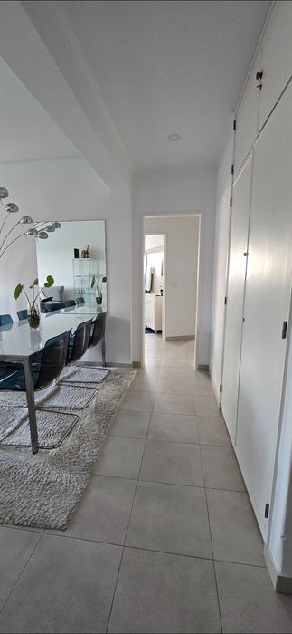 Quarto para arrendar em Sacavem