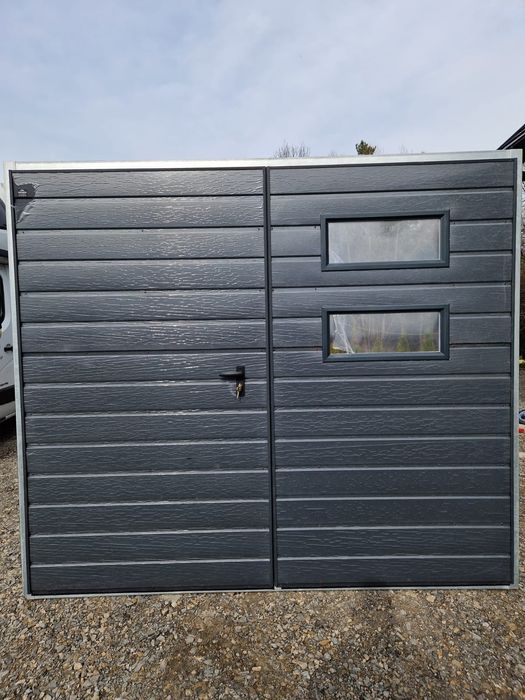 Drzwi brama garażowa producent