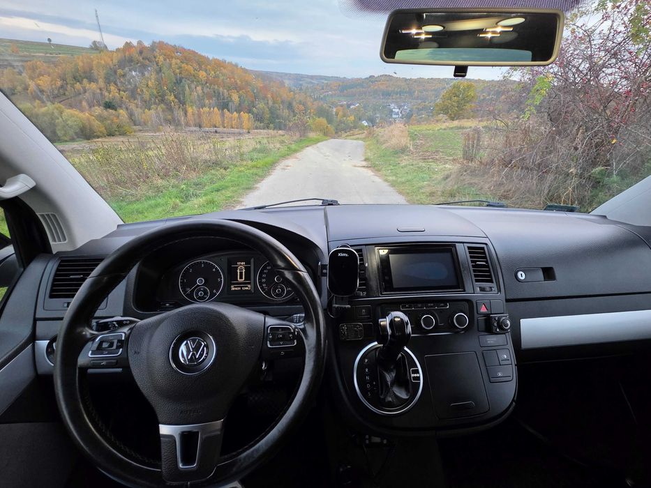 volkswagen Multivan
