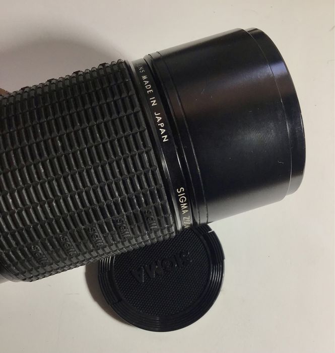 Sigma 100-200mm Objective Zoom, f/4.5, Multi-Coated64297602370563124