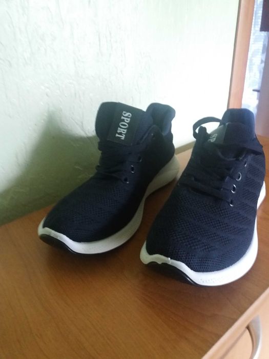 Кроссовки летние сетка 41 размер