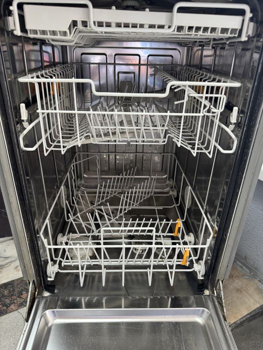 Посудомийна машина Miele 45 см