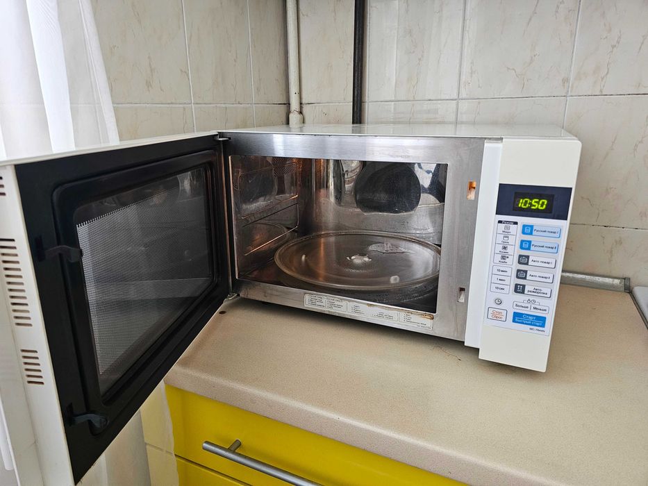 Микроволновая печь LG MC-7844N