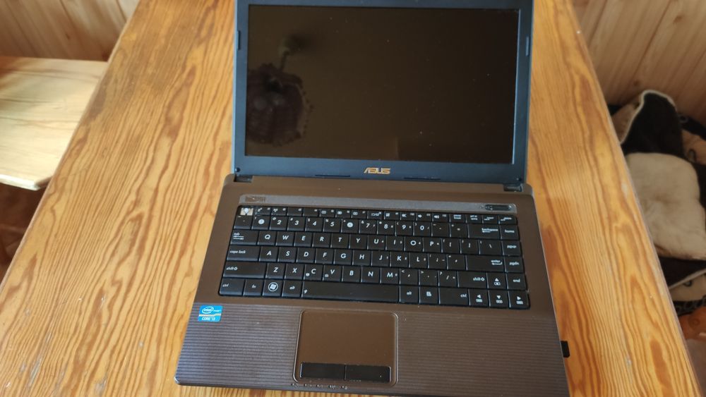 laptop asus sprawny,  brak baterii