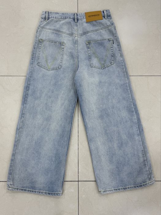 Джинси Vetements Logo-Print  Baggy Jeans | 28,30 | У наявності !