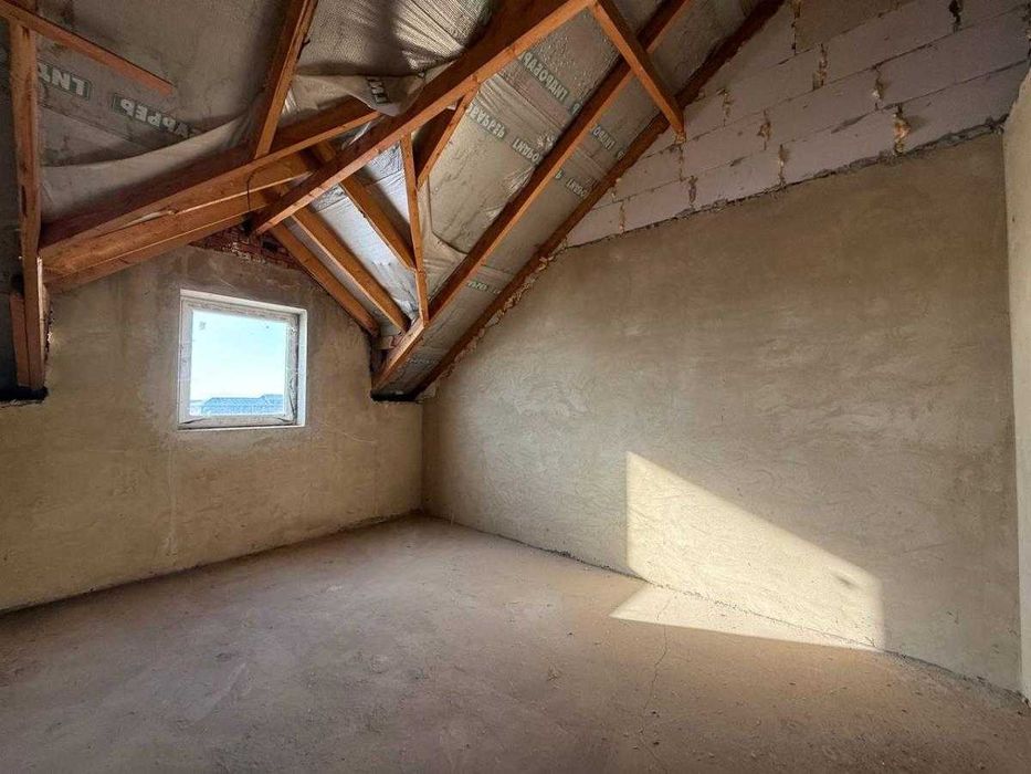 3-кімнатна в новобудові в центрі!